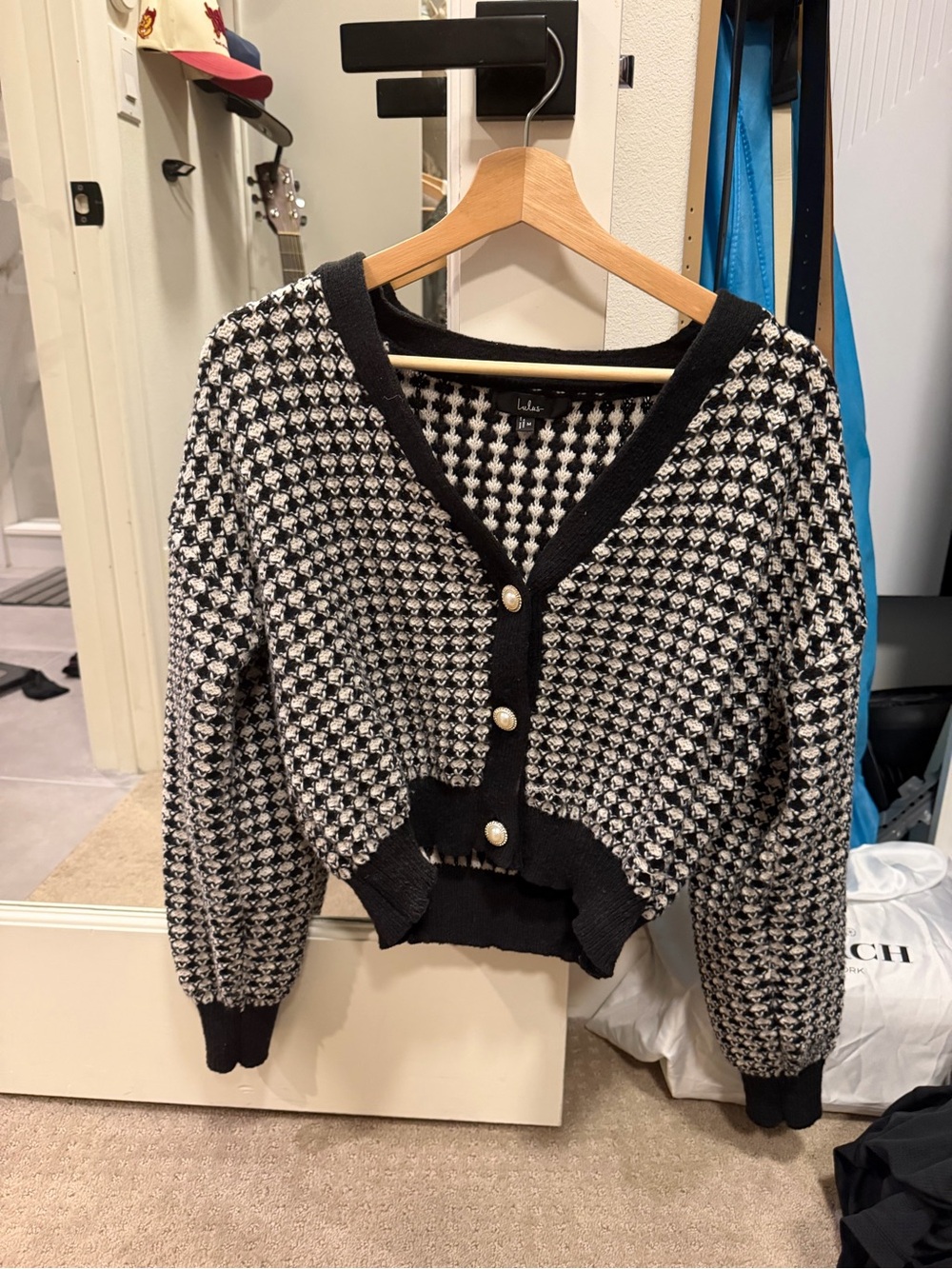 Lulu's Black & White Houndstooth Pearl-Button Cardigan